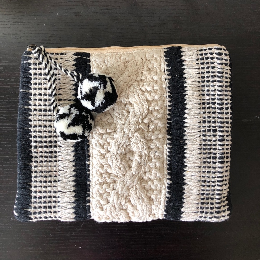 12th Tribe Boho Escape Clutch - Picture 2 of 3